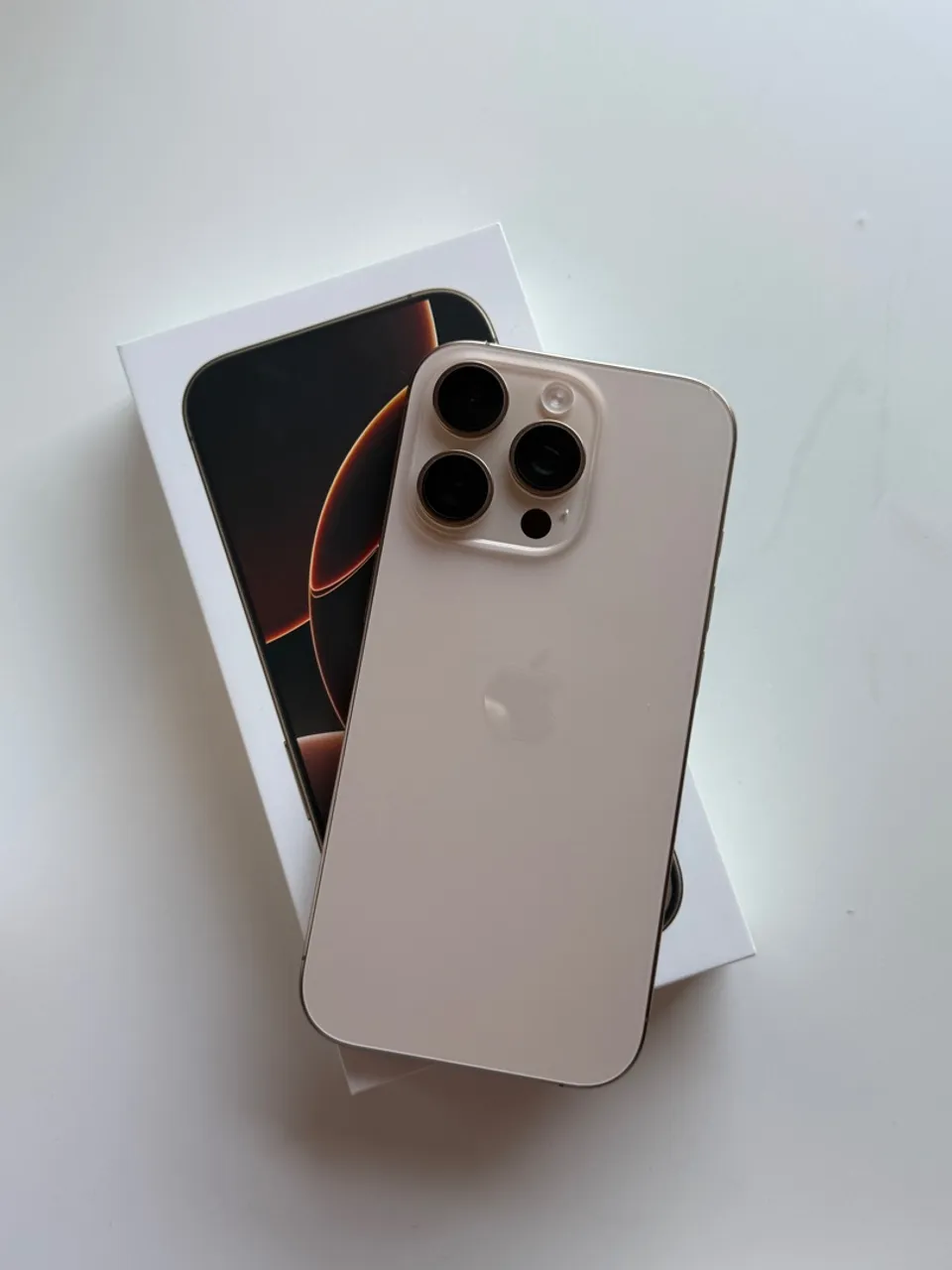 IPHONE 16 PRO 256gb IMPECÁVEL