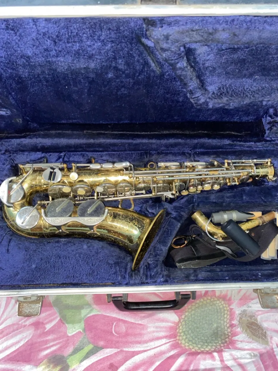 Sax alto Amati kraslice.
