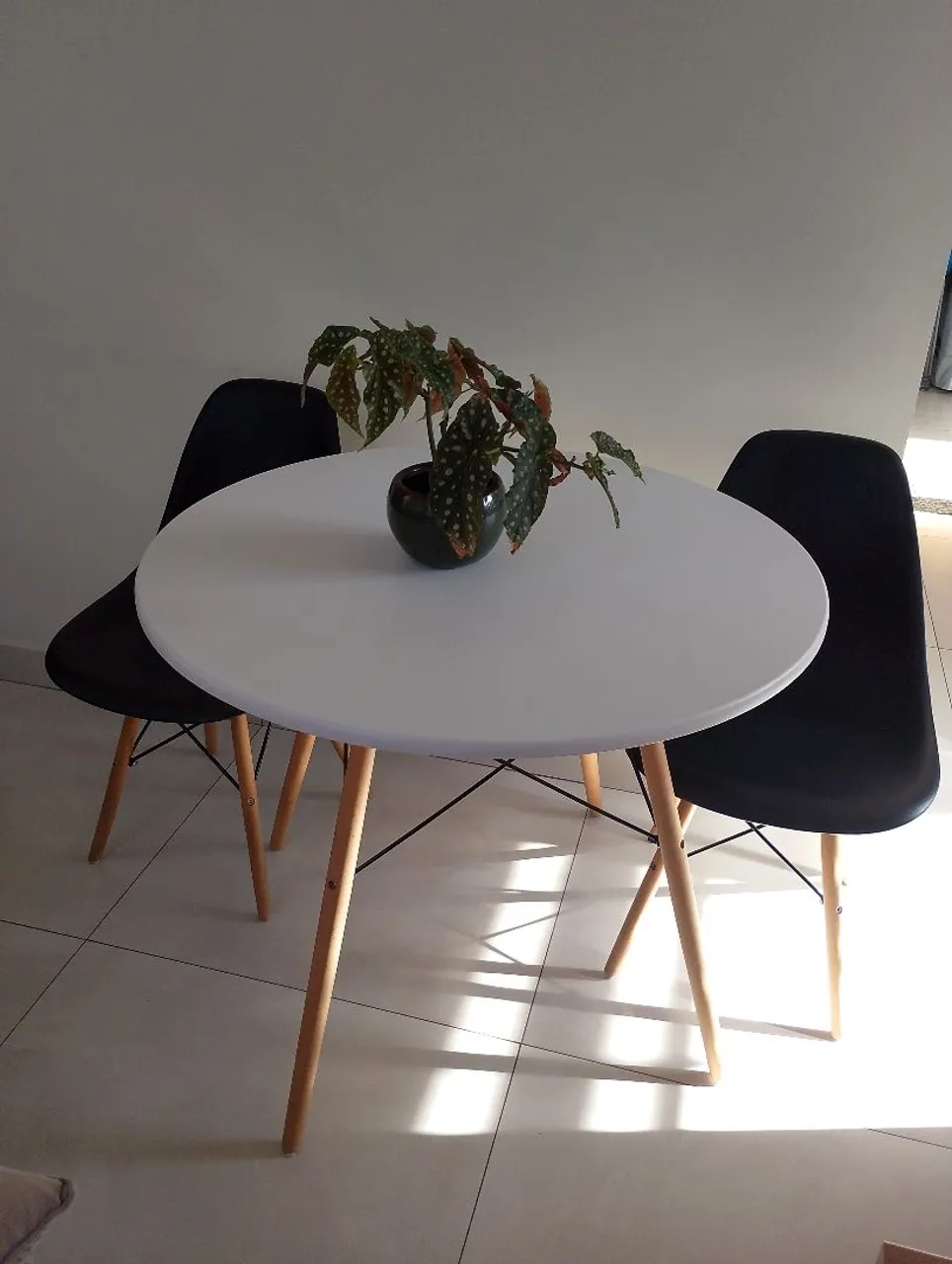 Mesa de Jantar Redonda - Muito barato