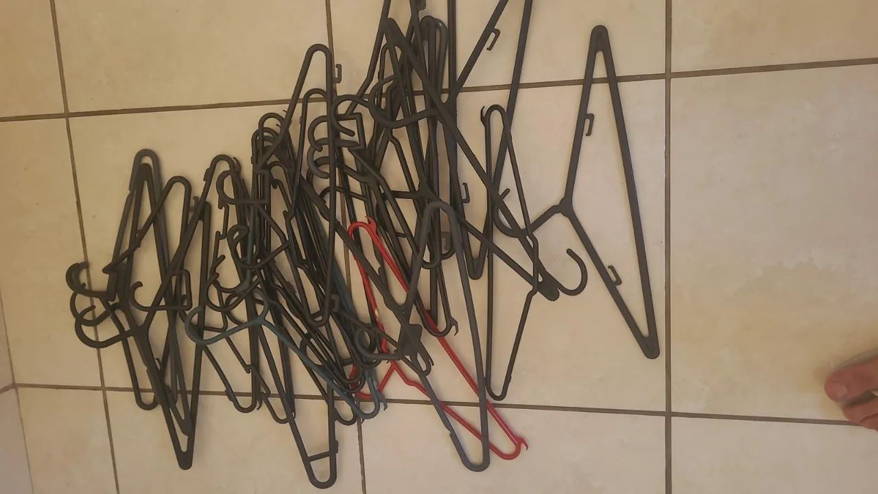 Cabides de Roupa Sortidos - Foto 3