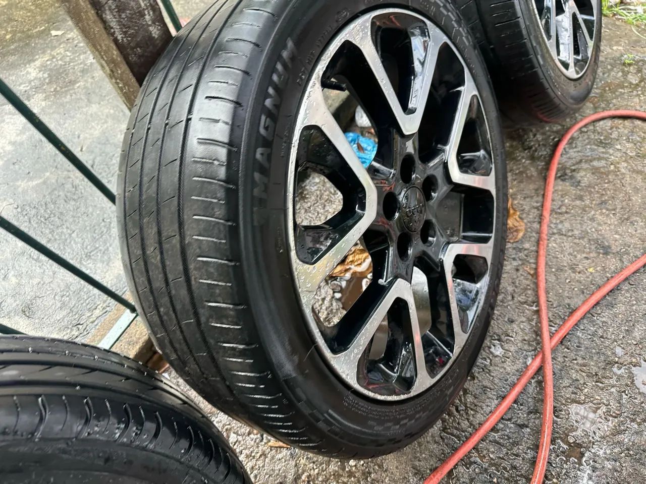 Rodas aro 19 original jeep Compass/Renegade/toro - Foto 5