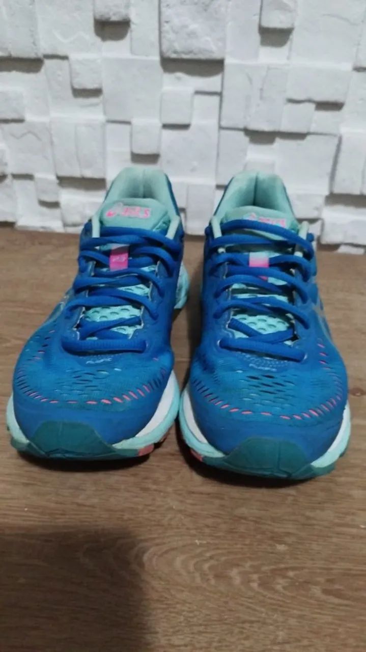 Tênis feminino  35
