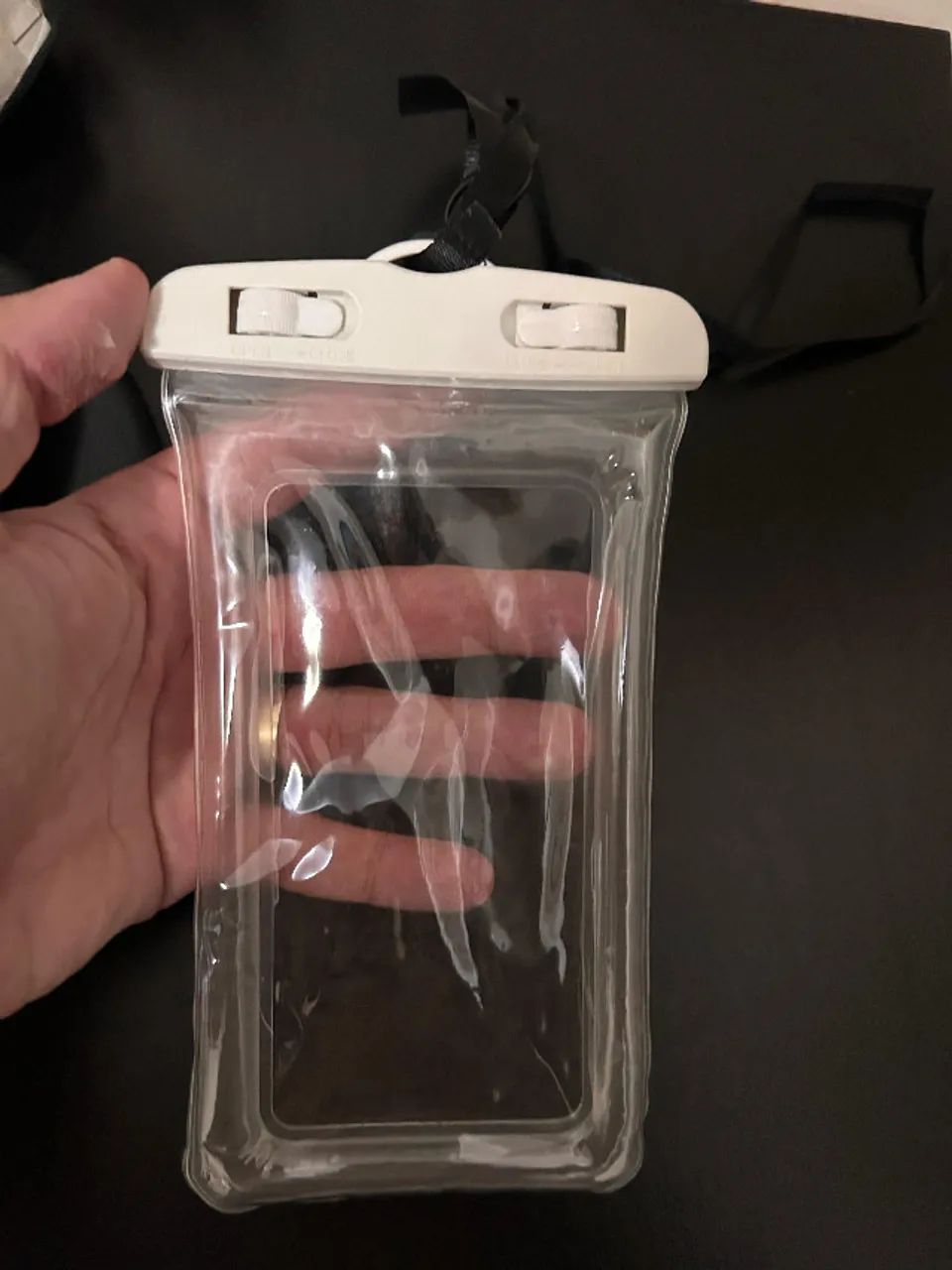 Capa de mergulho para celular - Vendo barato - Foto 3