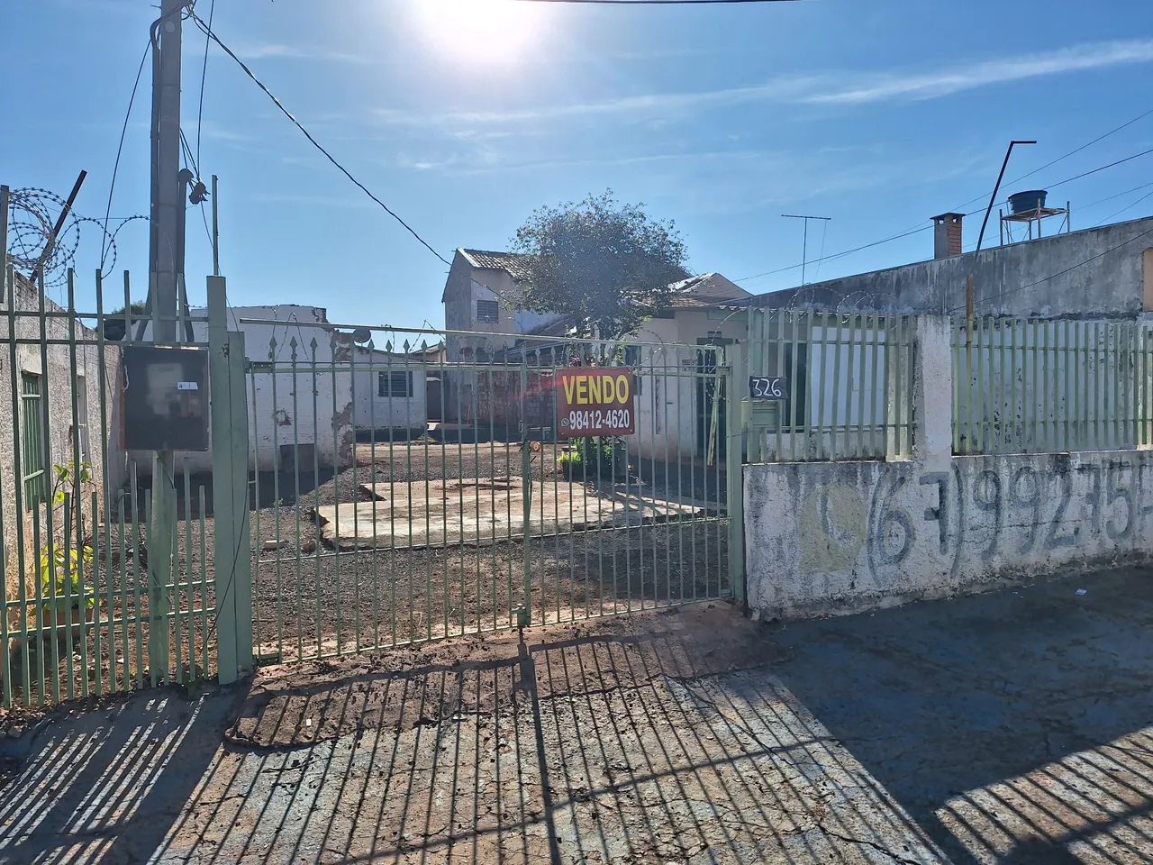 Vendo terreno, vila Palmira 12x36 de esquina.