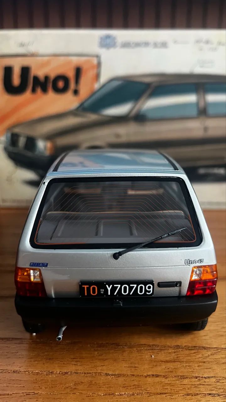 Fiat uno 1:18 1983 raríssimo  - Foto 4