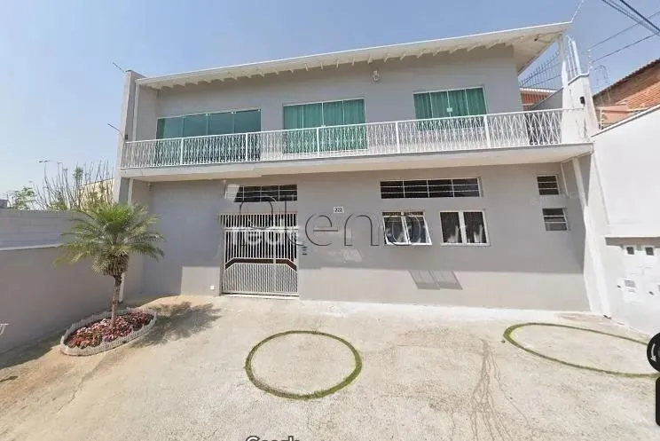 Sobrado à venda em Campinas, São Bernardo, com 3 quartos, com 180 m²