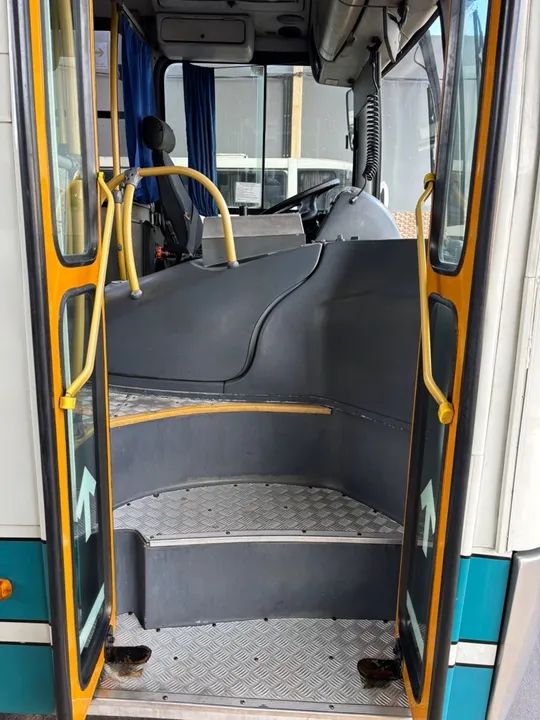 Marcopolo torino Mercedes 1722 ano 2010 - Foto 3