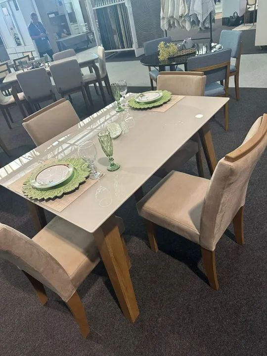 Mesa de Jantar Moderna para 4 Pessoas
