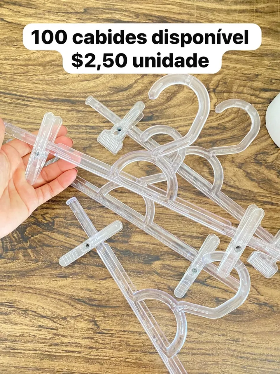 Cabides transparentes com prendedor - 100 unidades