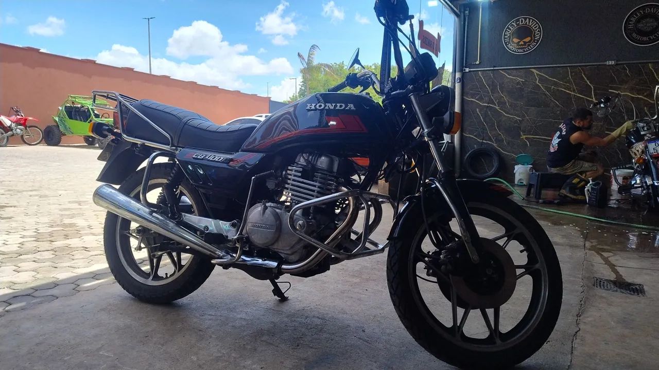 Honda CB 400 II - Ano 1983 | Clássica, Conservada e Pronta para Rodar - Foto 3