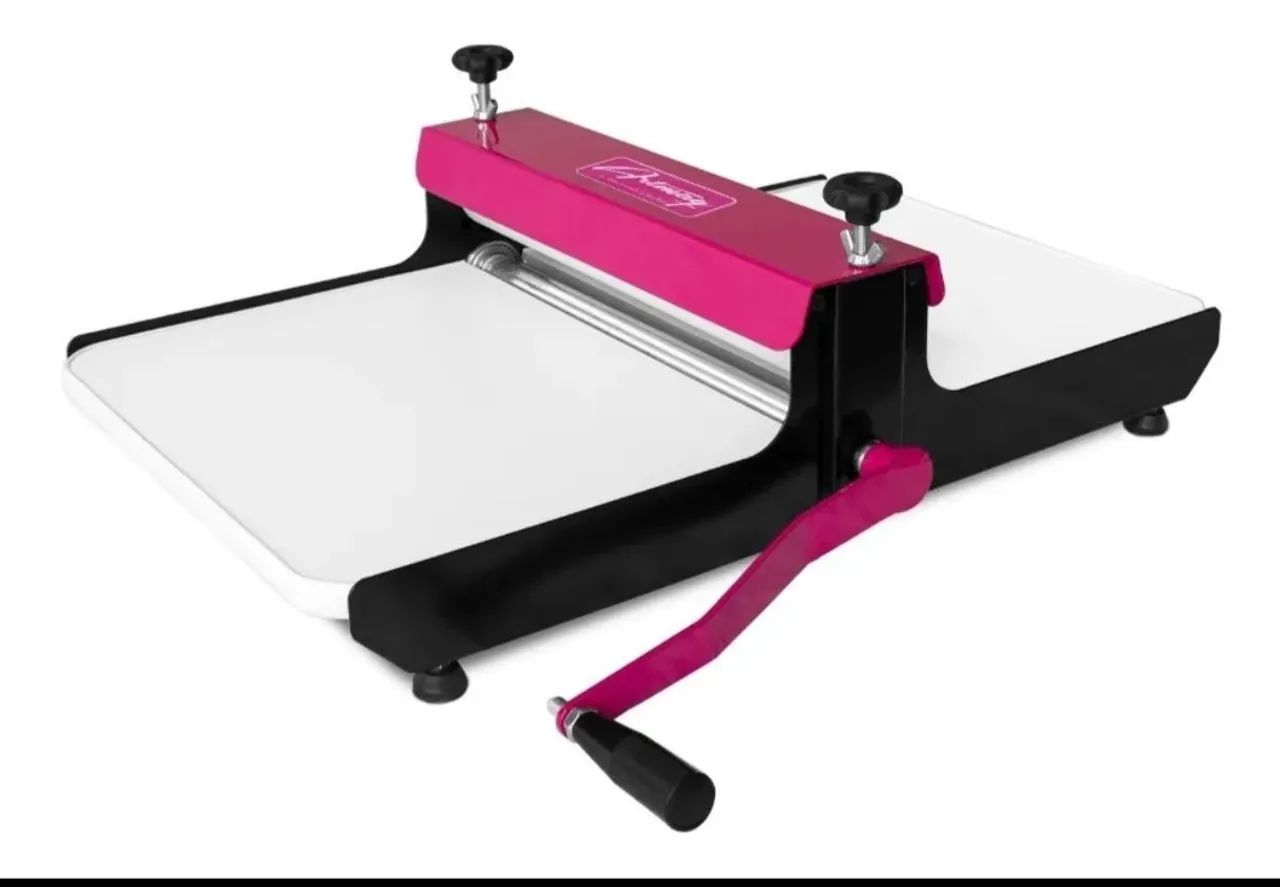 Corte e vinco64175479849603120