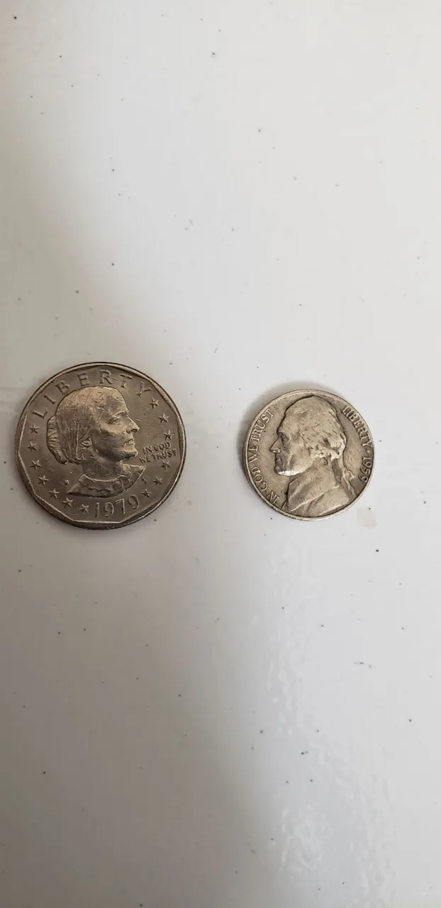 Dolar - Moeda Susan B. Anthony 1979 e Nickel 1959