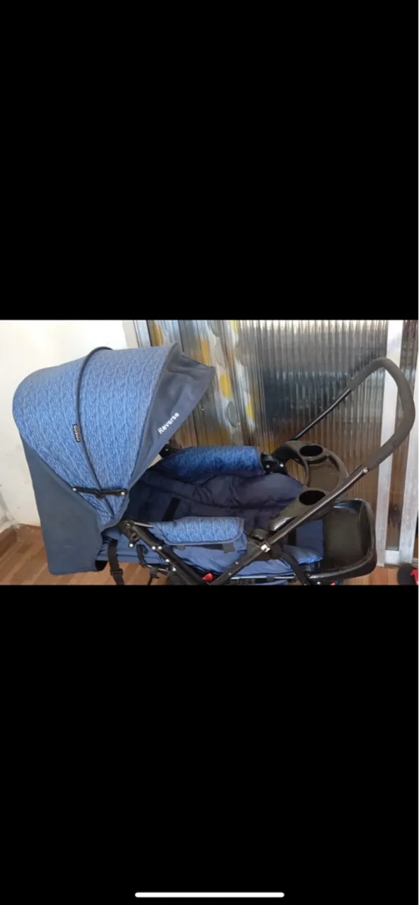 Carrinho de bebê azul Reverse
