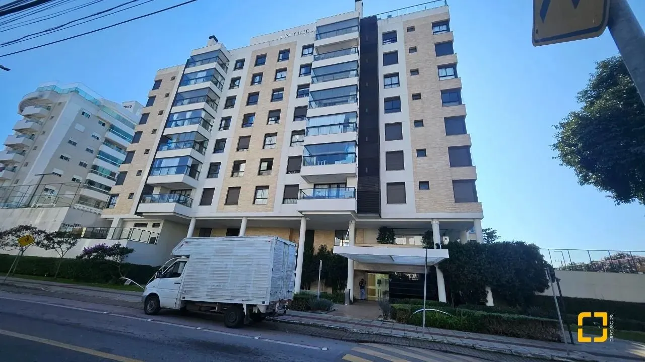 Apartamento de 3 quartos à venda no Balneário