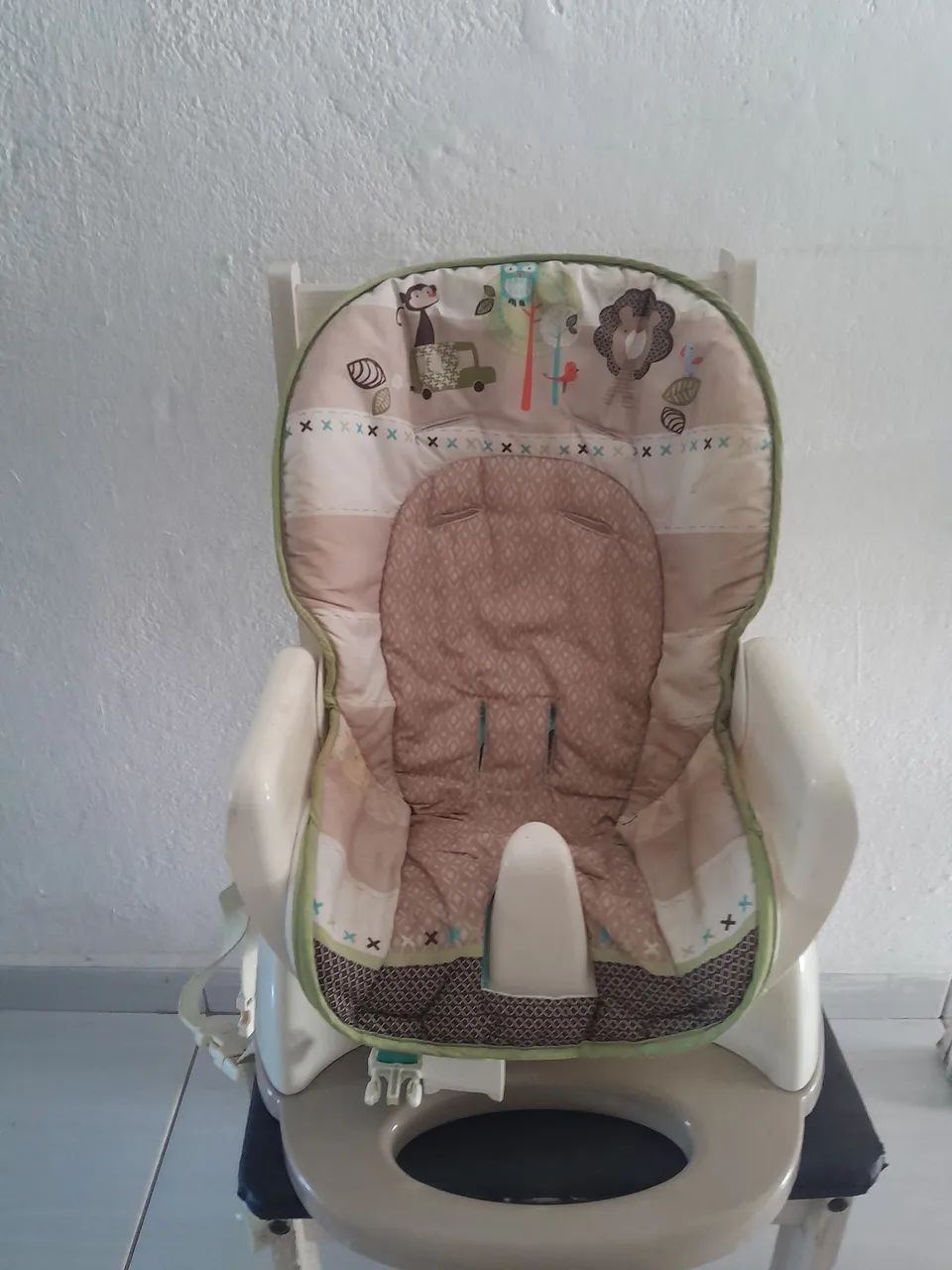 CADEIRA DE ALIMENTAÇÃO PORTÁTIL FISHER PRICE - Foto 2