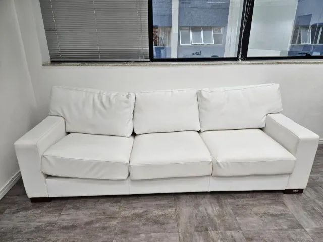 SOFÁ RETRATIL 3 LUGARES