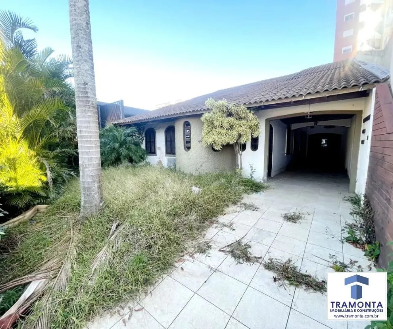 TERRENO COMERCIAL OU RESIDENCIAL A VENDA NO CENTRO DE ARARANGUÁ /SC