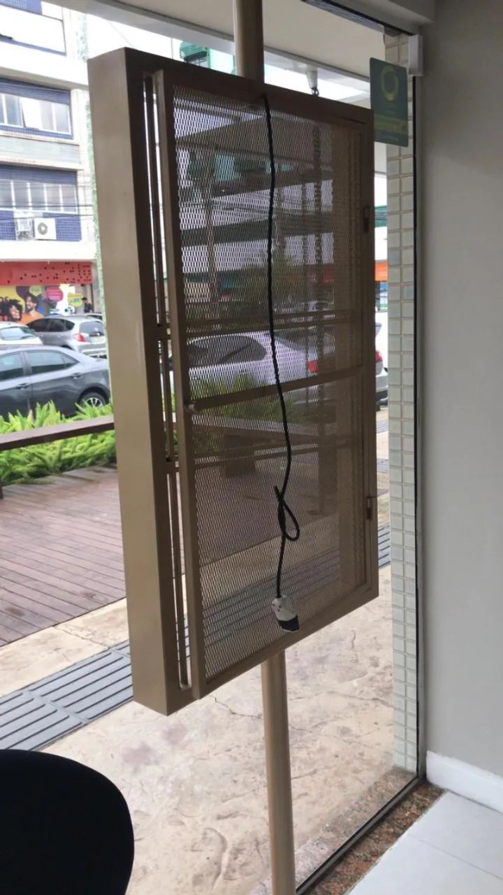 Suporte de TV para Vitrine - Foto 3
