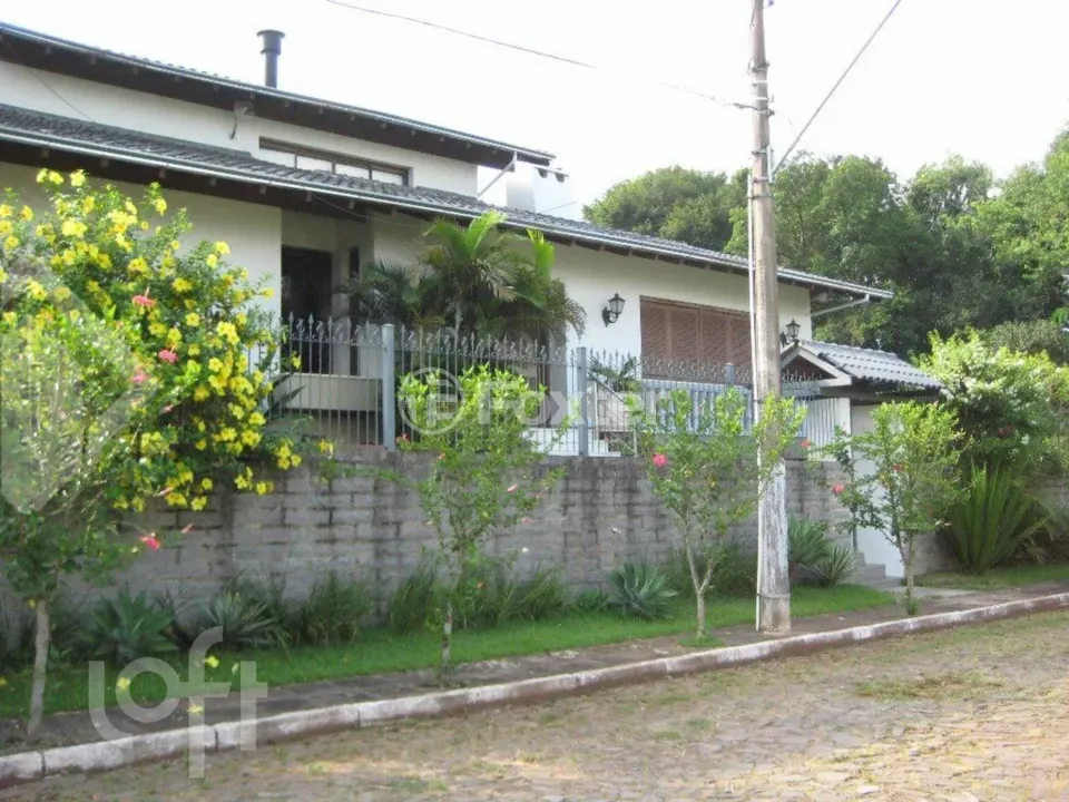 Casa à venda Rua São Luís do Maranhão, Boa Vista - Novo Hamburgo