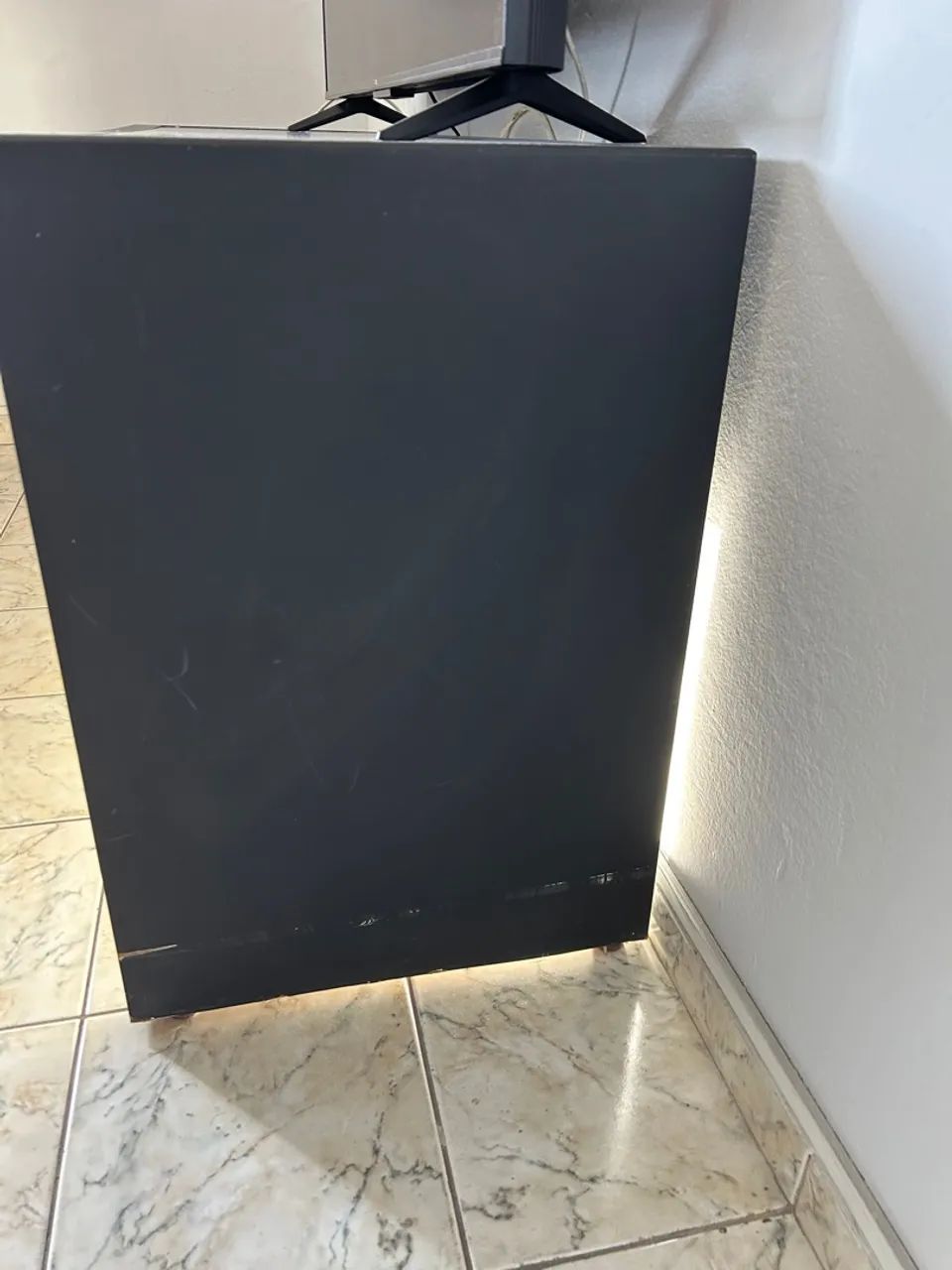 Aparador Mesa Rack Preta com 3 Gavetas - Foto 5