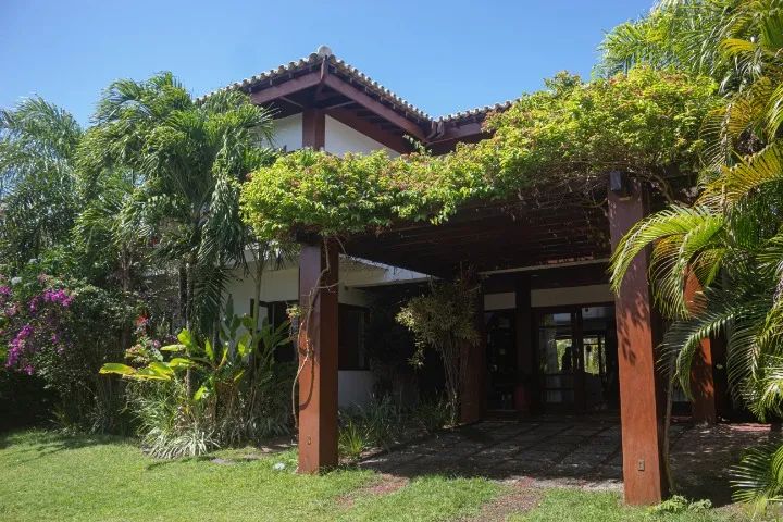 Aluguel - Casas - Alto Padrão - 5/4 - Praia do Forte