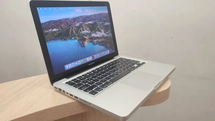 MacBook pro 13/core i5/SSD 256/10gb memória/wi-fi 5g/ Mac os
