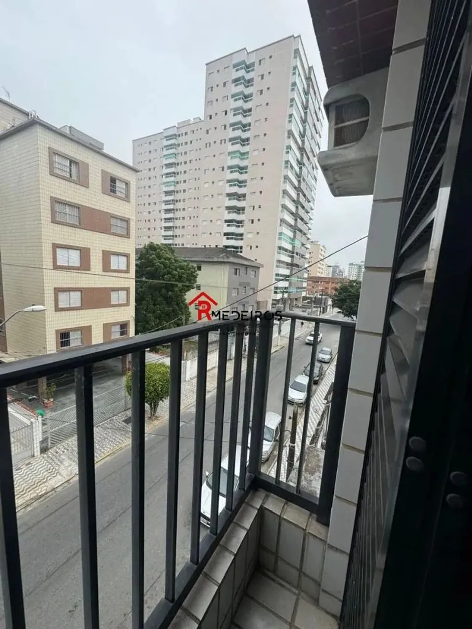APARTAMENTO PARA LOCAÇÃO PRAIA GRANDE NO CANTO DO FORTE 3 Dormitórios
