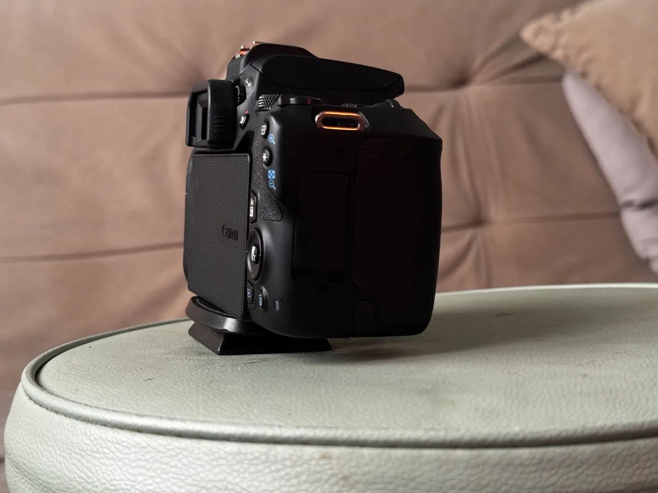 Canon SL3 EM ÓTIMO ESTADO - Foto 6