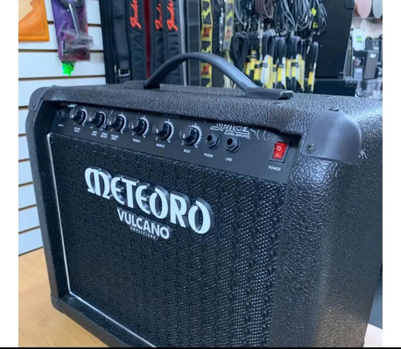 Amplificador Meteoro Vulcano Space 50 - Foto 4
