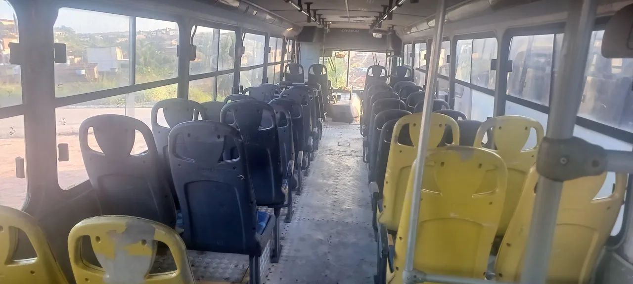 Ônibus bem conservado - Foto 5