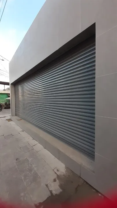 Loja 50m em San Martin com escritório, WC, por R$ 3.000,00