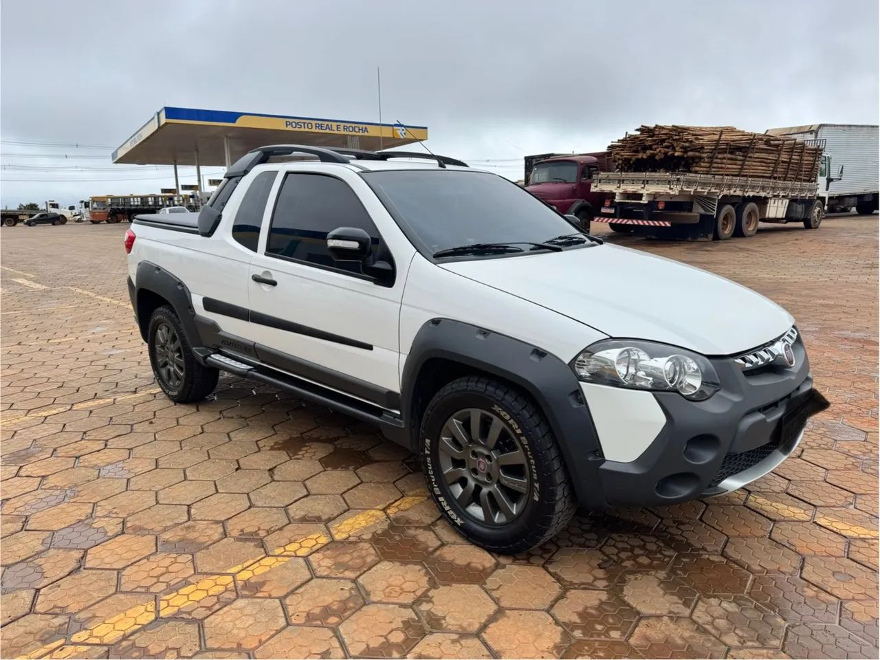 Fiat Strada Adventure CÊ - Foto 4