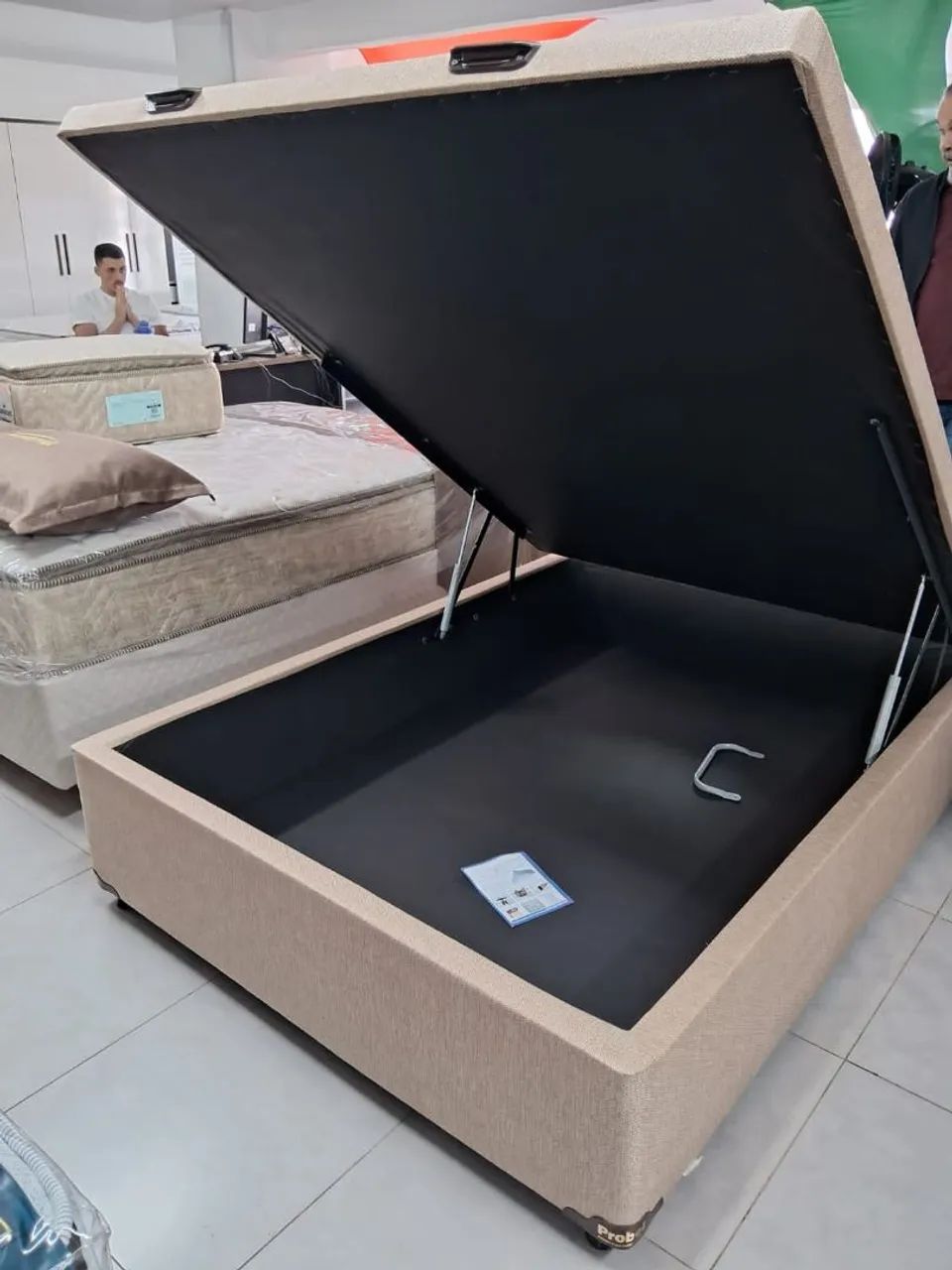 Cama Box com Baú - Novo