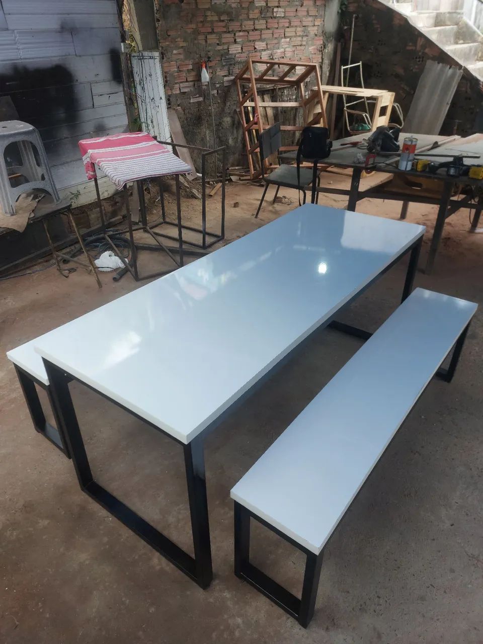Mesa de Jantar com Bancos - Foto 2