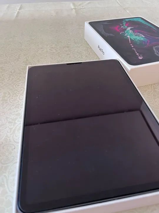 iPad Pro 11Geração - 256 GB -seminovo - Tela Retina - 10.2 polegadas - Foto 5