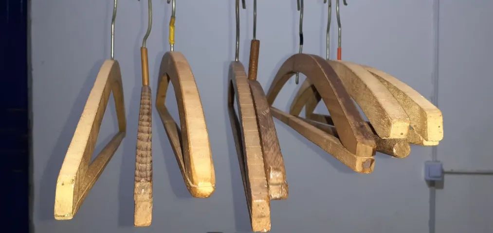 cabides robustos