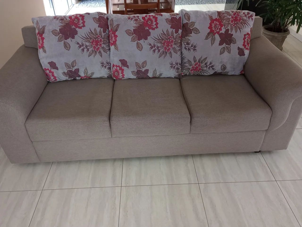 Vendo Sofá usado 