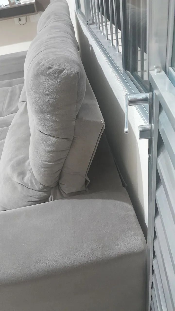 Vende-se sofá retratil 4 lugares  - Foto 2