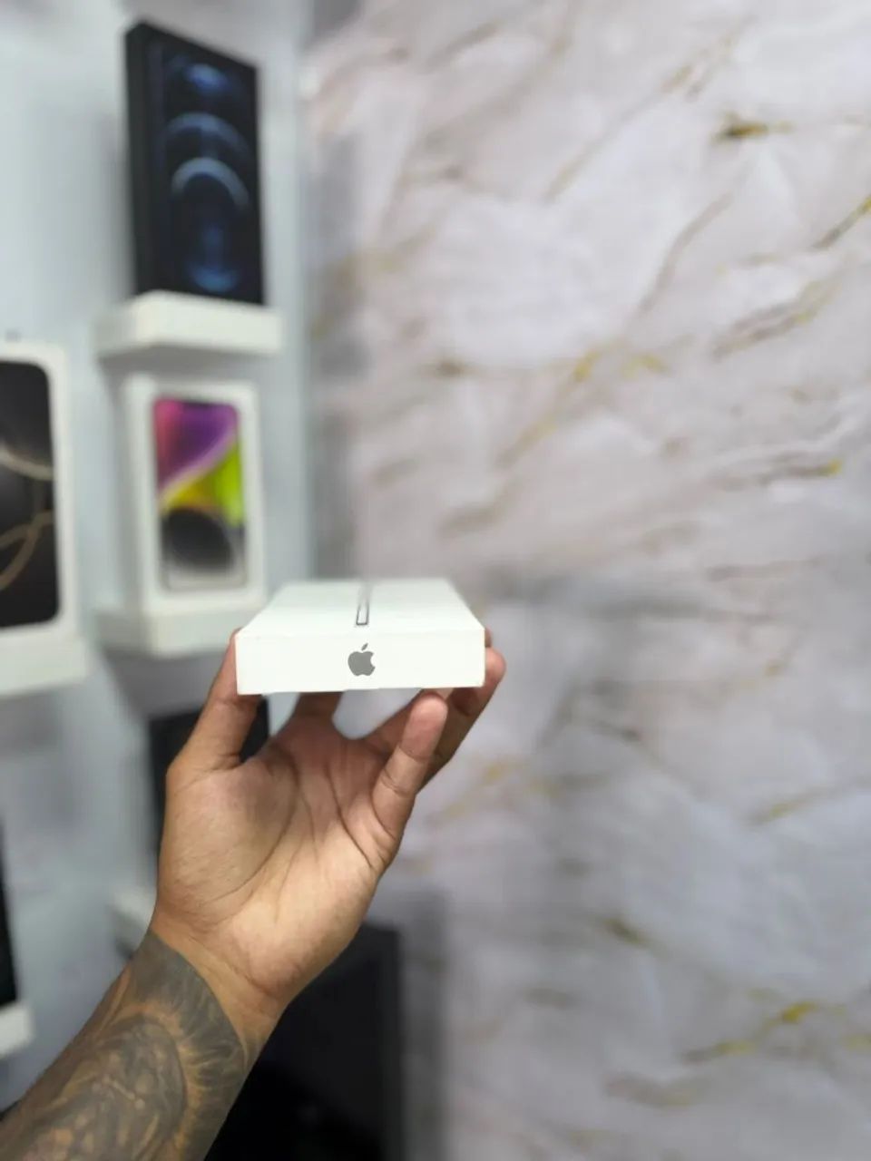 IPHONE 17 AIR 256GB<br>R$ 5.899,00 - Foto 2