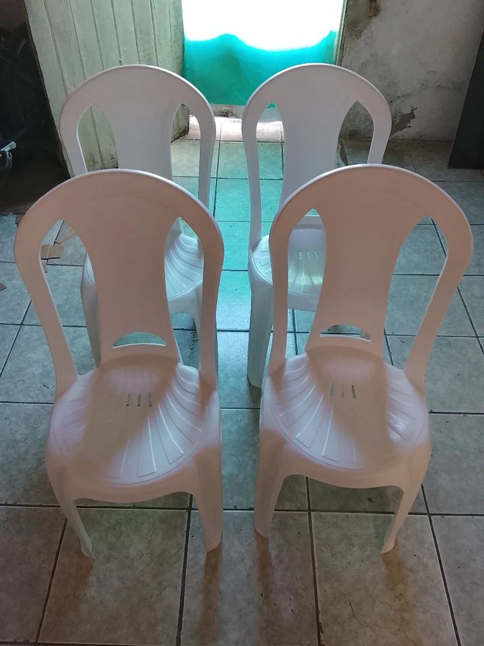 Cadeiras Bistrô SolPlast Branca Super Resistentes  - Foto 3