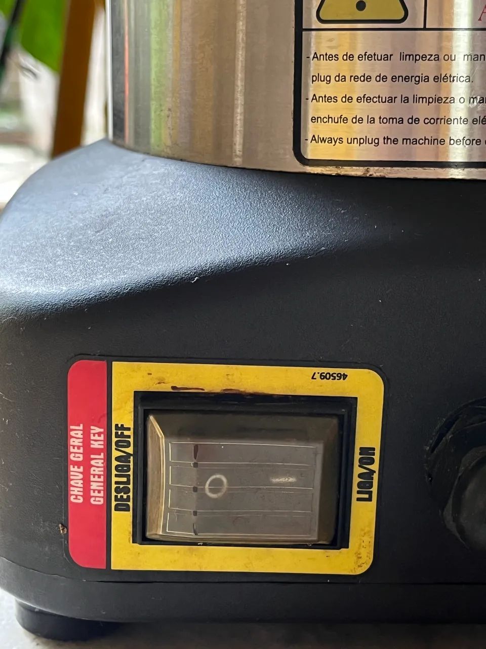 Vendo Liquidificador Comercial Skymsen - 2 litros - Aço inox  - Foto 4