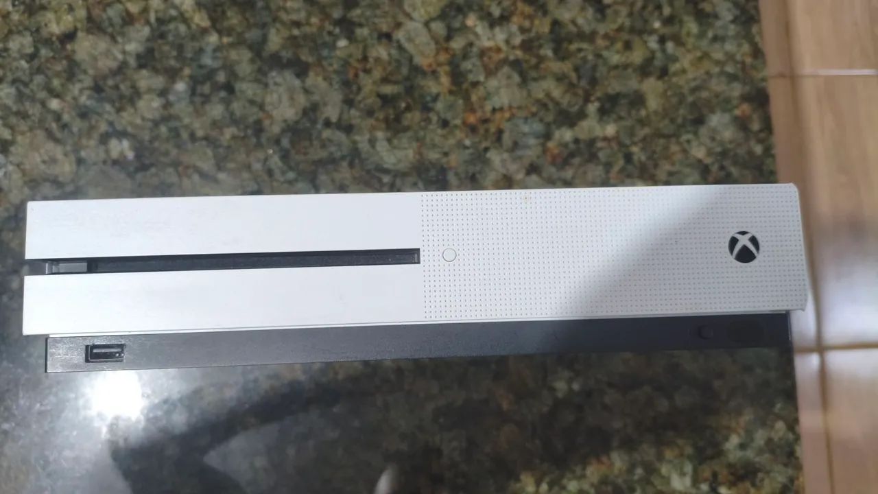 Xbox one s 1TB - Foto 3
