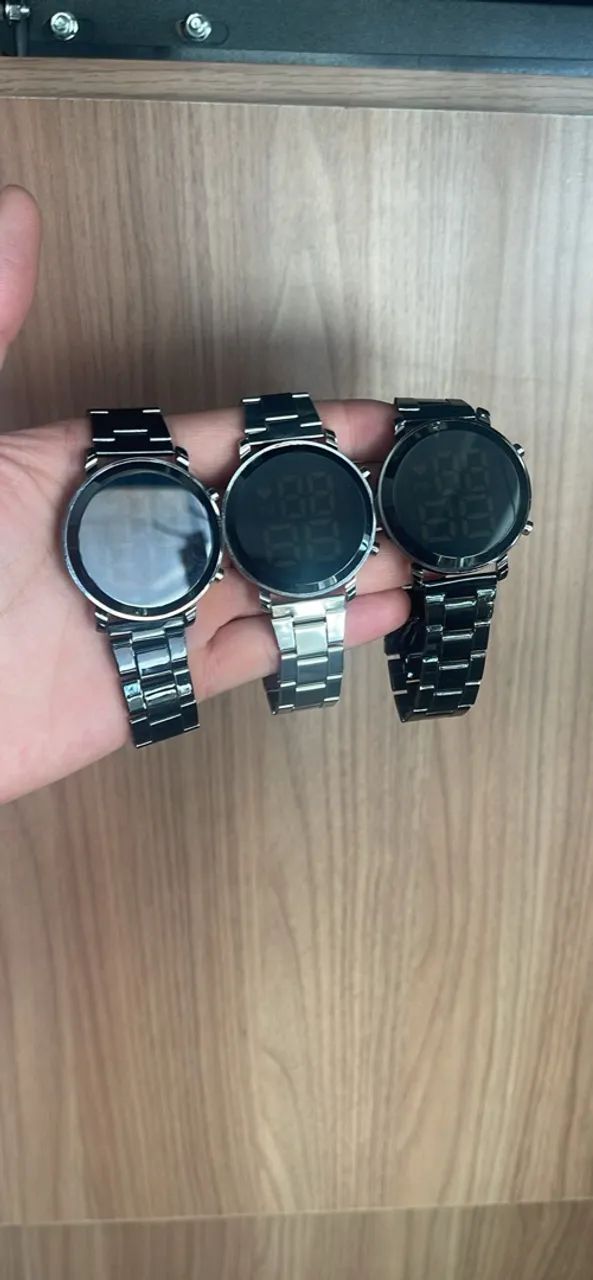 3 Relogio por R$100 - Foto 4