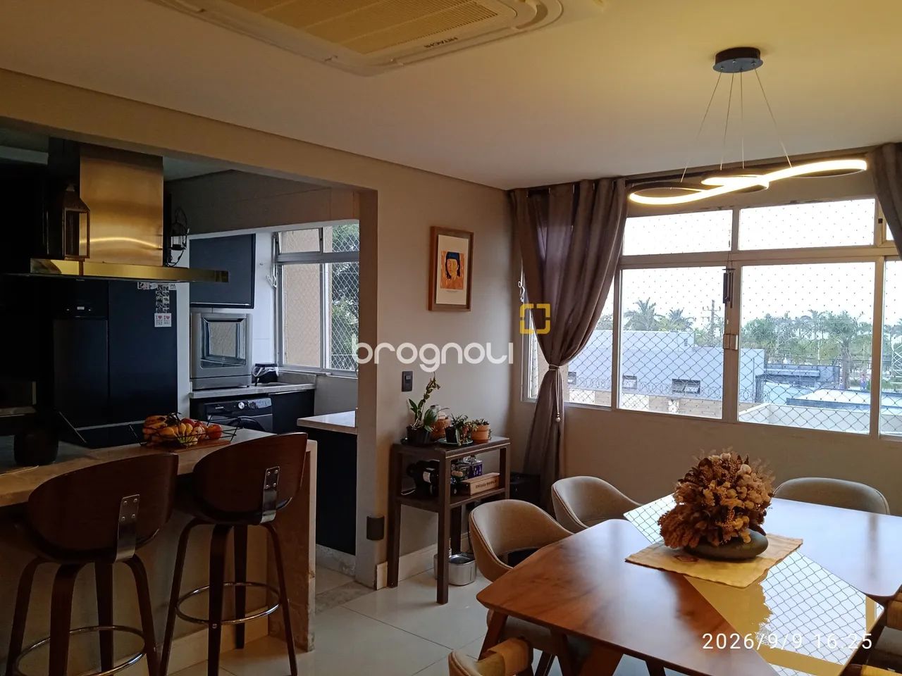 Vende Apartamento com 3 quartos sendo 1 suíte em Coqueiros - Florianópolis. - Foto 4