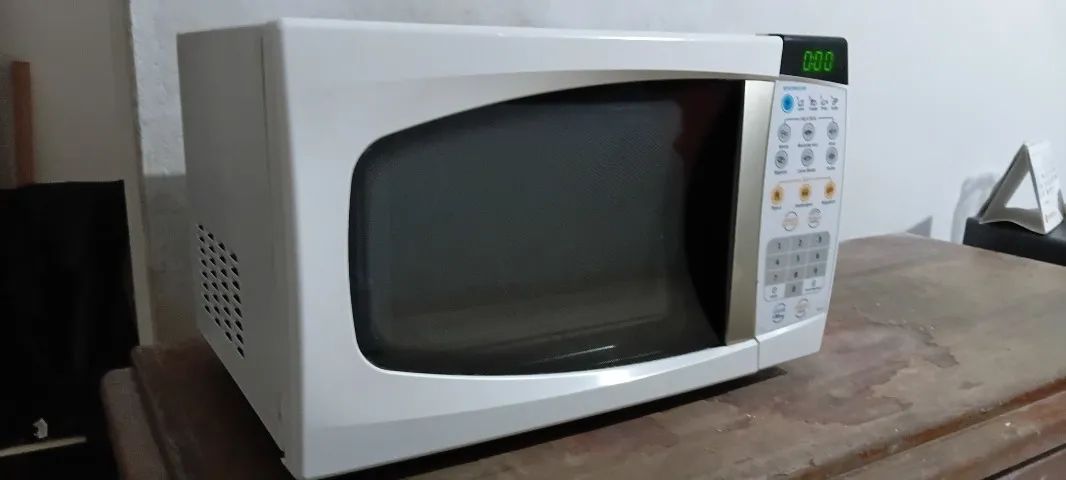 Microondas eletrolux 22 litros - Foto 2