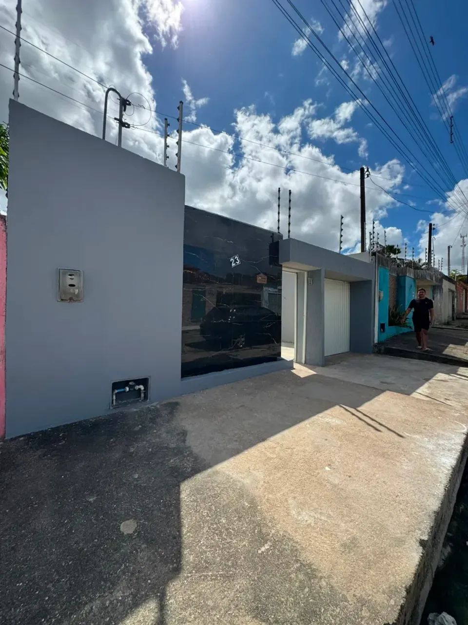 Imóvel para aluguel possui 150 metros quadrados com 3 quartos