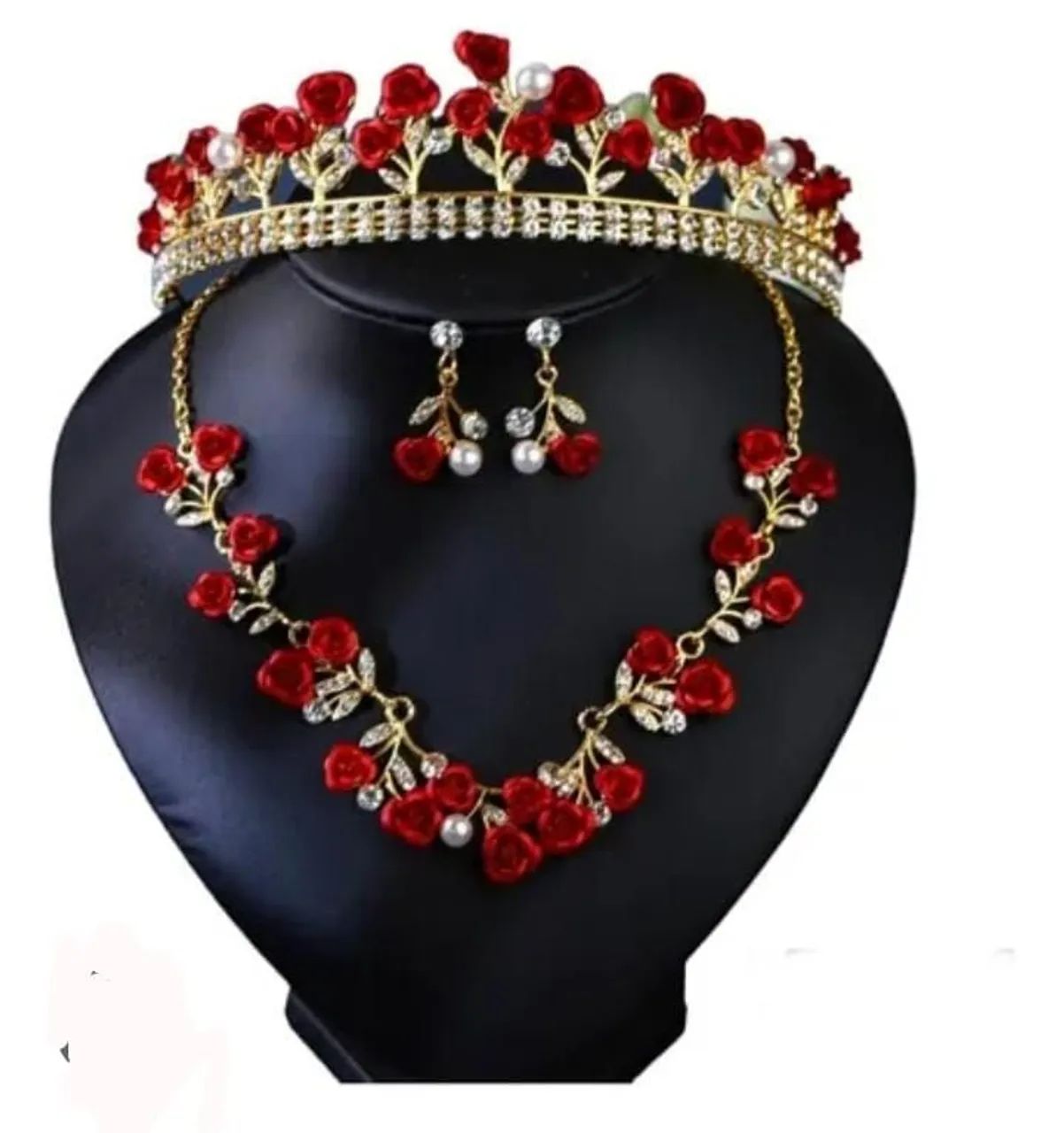 Conjunto rosas vermelhas Coroa , colar e par de brincos 