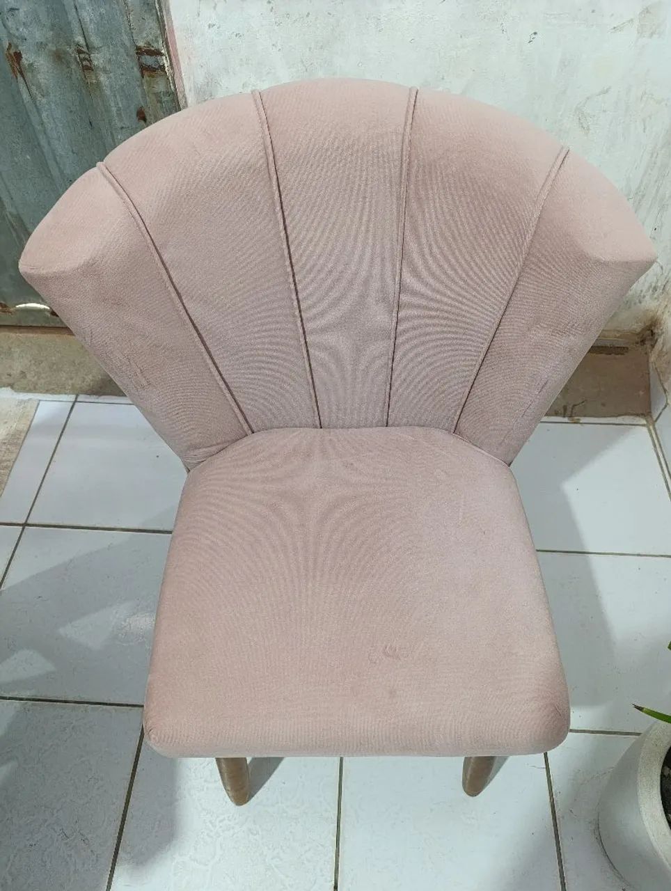 Poltrona estofada - nova - Foto 2