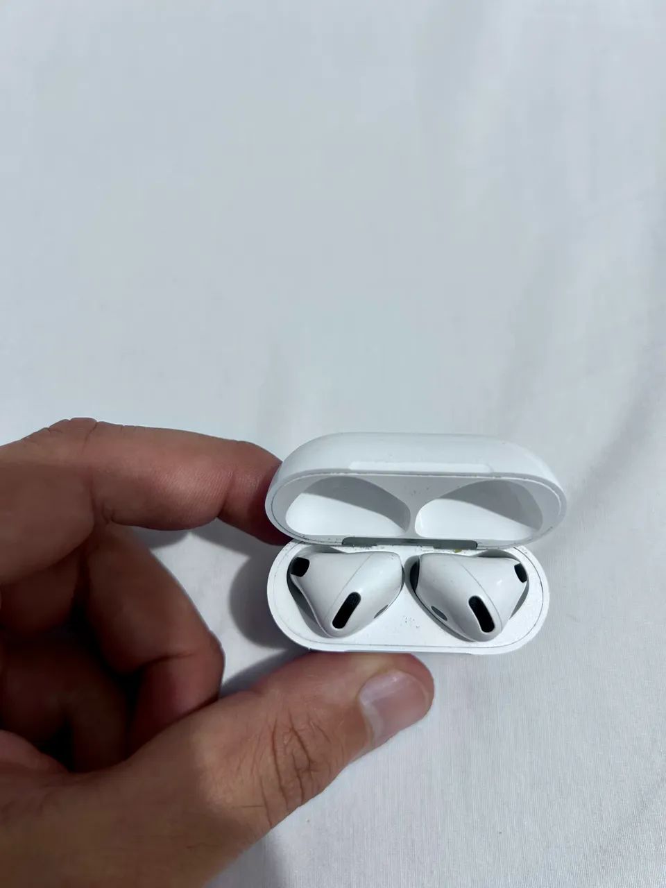 Apple AirPods 4 (ANC) 本体 AirPods 4 com Cancelamento Ativo de Ruído - Especificações