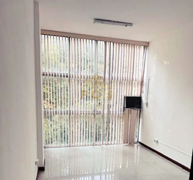 Sala Comercial com 25m² no Centro de Niterói